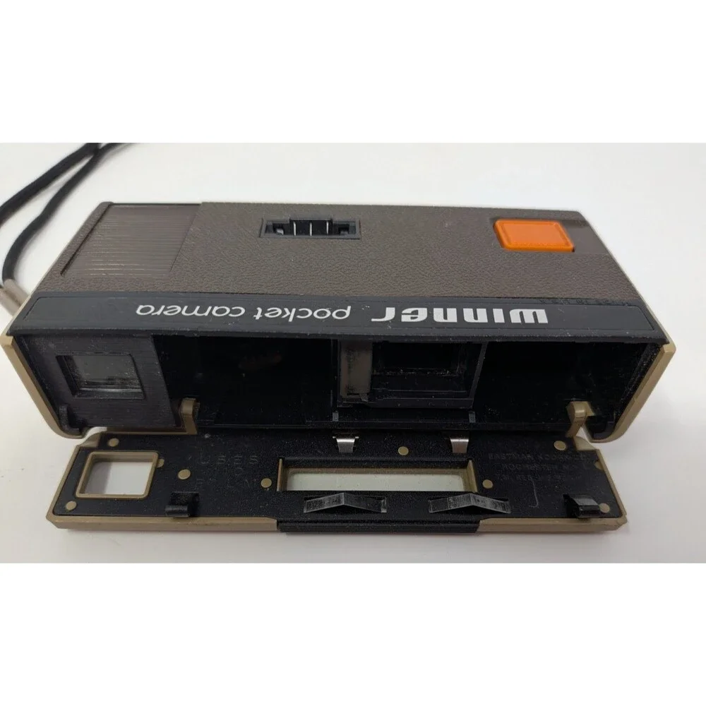 Vintage 70's Kodak Winner Pocket Instamatic Camera For 110 Film Made In USA